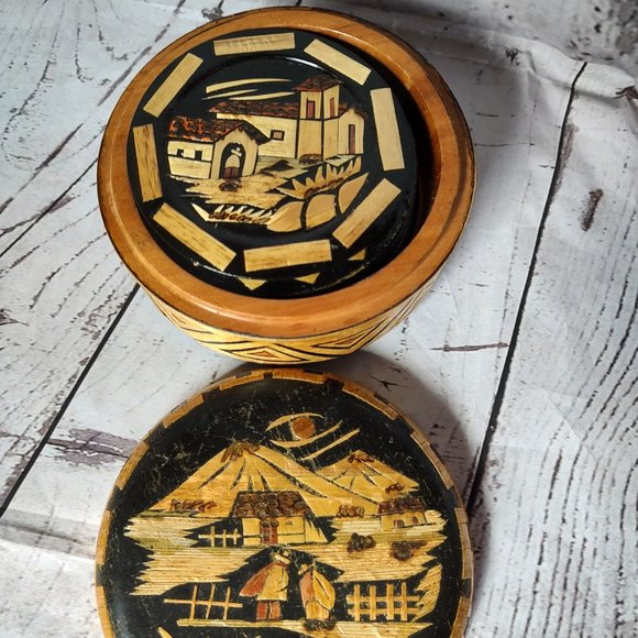 Japan Asian Wood Carved Coasters With Storage Box - Picture 14 of 14